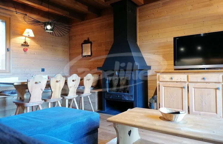 Location / Praloup 1500 Chalet  / PRA ROUSTAN