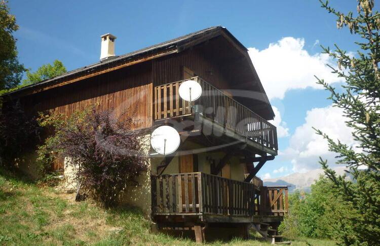 Location / Praloup 1500 Chalet  / CHALET Location / Praloup 1500 Chalet  / CHALET