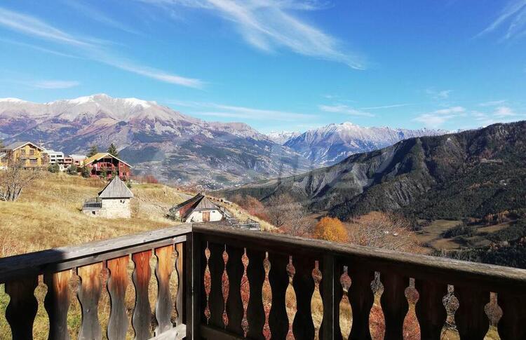 Location / Praloup 1500 Chalet  / PRA ROUSTAN Location / Praloup 1500 Chalet  / PRA ROUSTAN