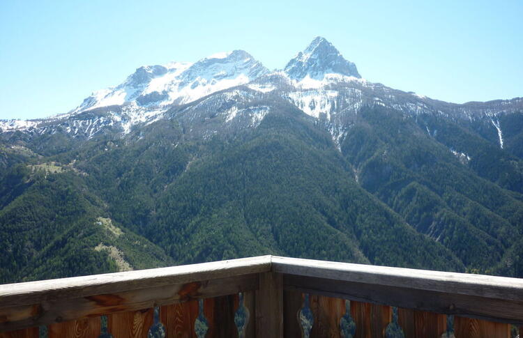 Location / Praloup 1500 Chalet  / PRA ROUSTAN