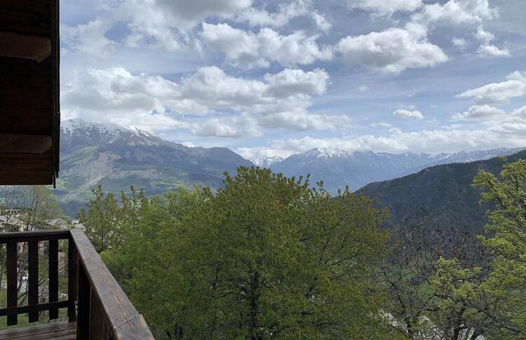 Location / Praloup 1500 Chalet  / CHALET Location / Praloup 1500 Chalet  / CHALET