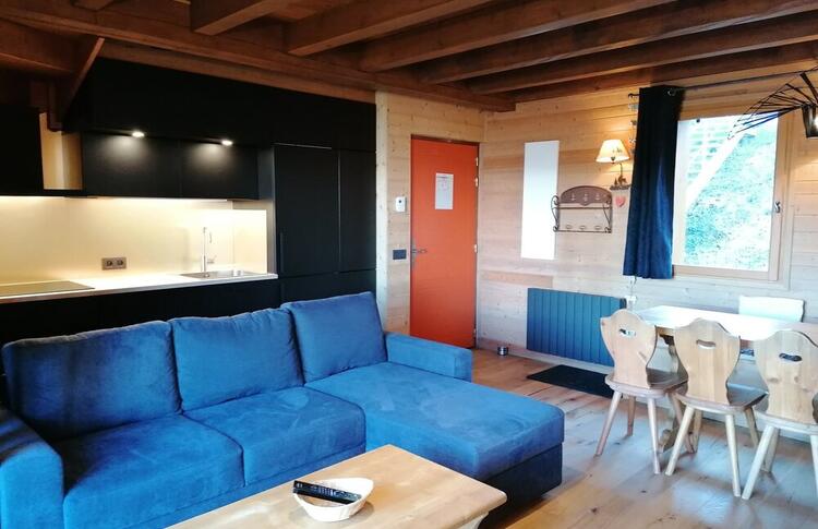 Location / Praloup 1500 Chalet  / PRA ROUSTAN Location / Praloup 1500 Chalet  / PRA ROUSTAN