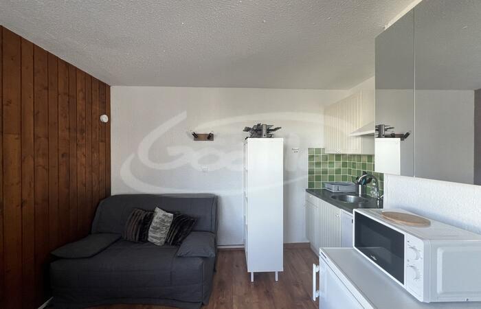 Vente Praloup 1600 Studio