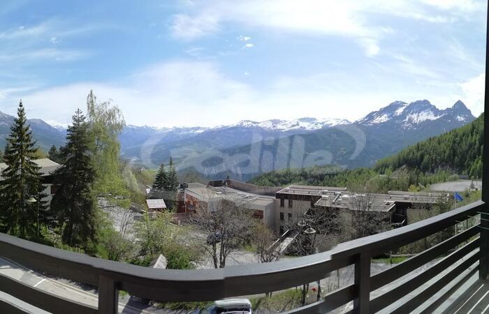 BLEUETS Location Praloup 1600 2 pièces BLEUETS