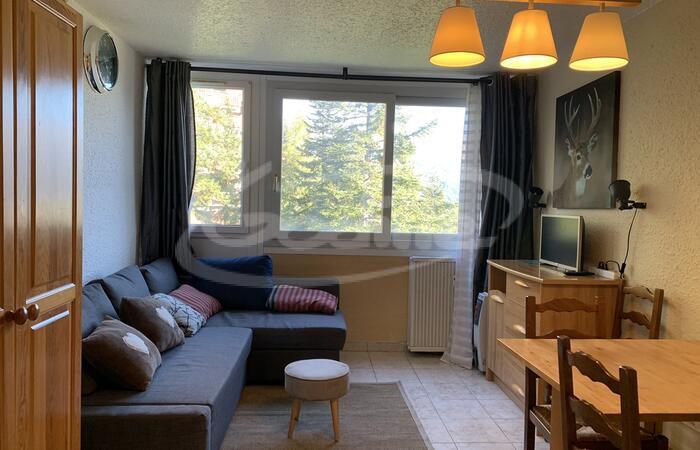 Vente Praloup 1600 Studio