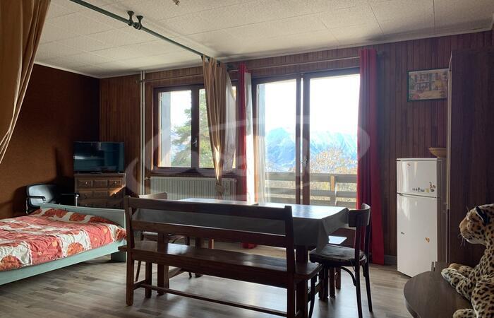 Vente Praloup 1600 Studio