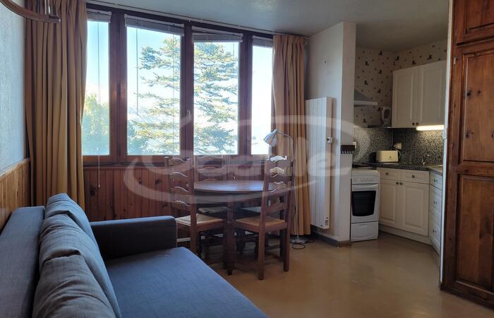 Vente Praloup 1600 Studio