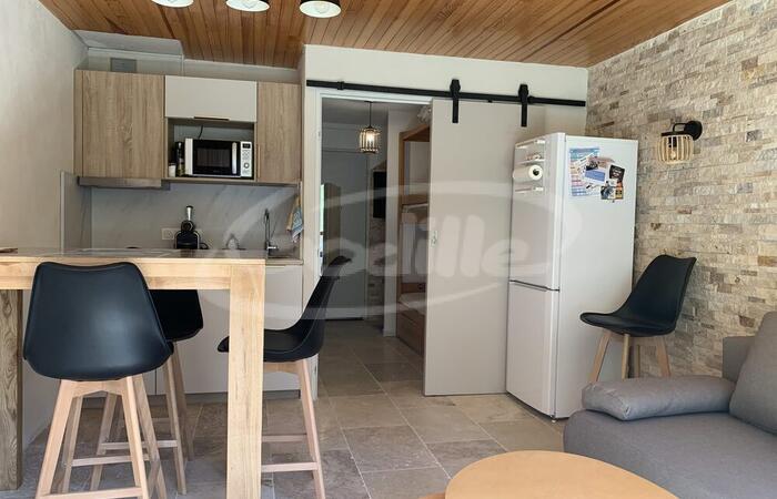 CHRISTIANA Location Praloup 1500 Studio CHRISTIANA