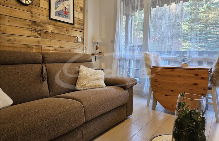 LA BERANGERE Location Praloup 1500 Studio LA BERANGERE