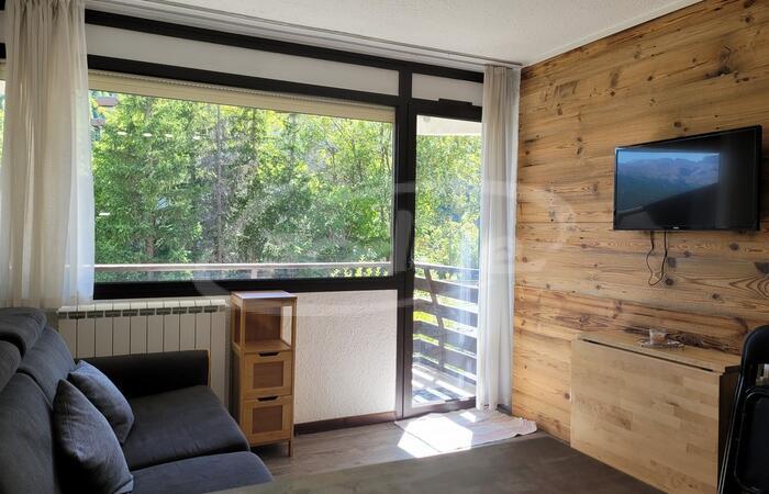 Vente Praloup 1600 Studio