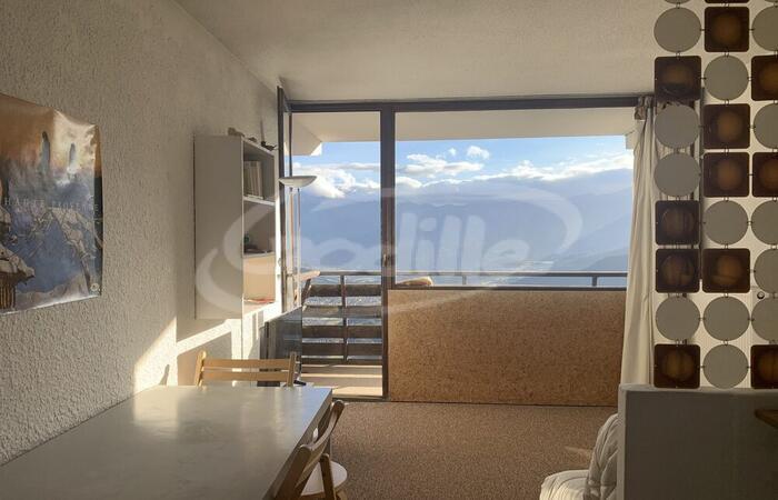 CHAUMONT 2 Location Praloup 1600 Studio CHAUMONT 2