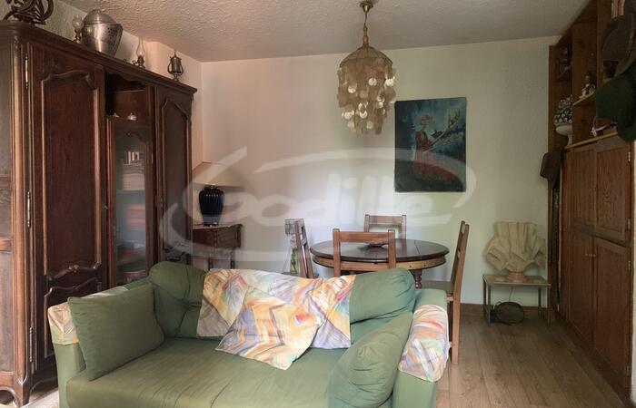 Vente Praloup 1600 2 pièces