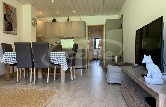 Vente Praloup 1600 2 pièces