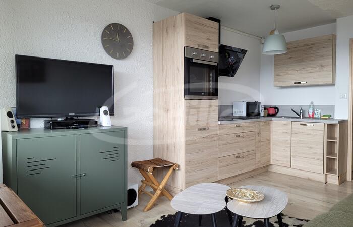 CHAUMONT 2 Location Praloup 1600 Studio CHAUMONT 2