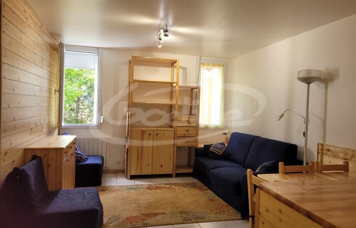 Vente Praloup 1600 Studio