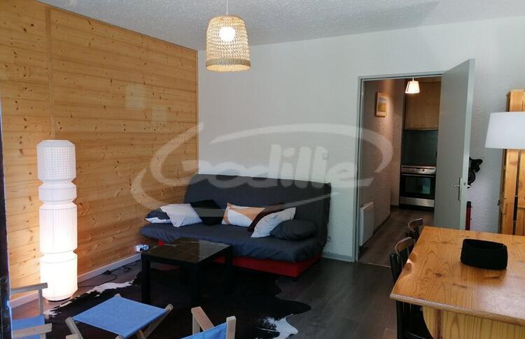 Location / Praloup 1500 2 pièces  / LA BERANGERE Location / Praloup 1500 2 pièces  / LA BERANGERE