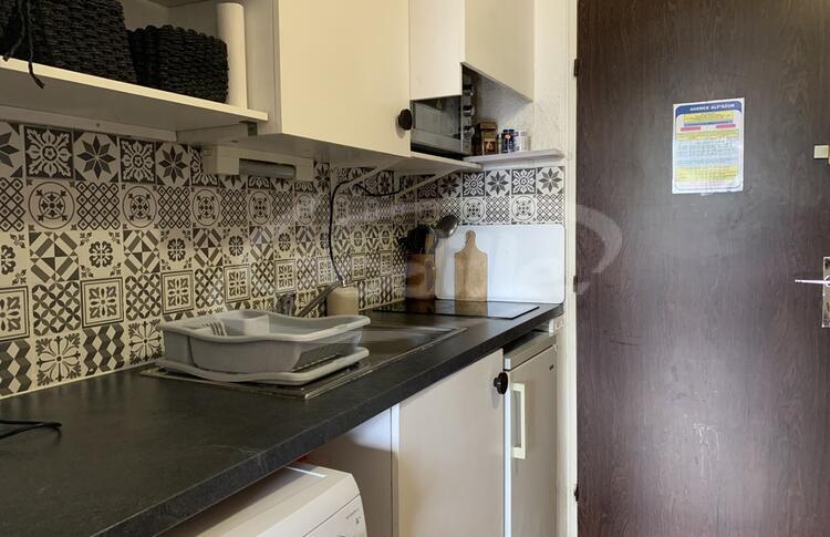 Vente / Praloup 1500 Studio  Vente / Praloup 1500 Studio