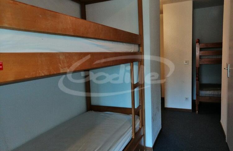 Location / Praloup 1500 Studio  / CHRISTIANA Location / Praloup 1500 Studio  / CHRISTIANA