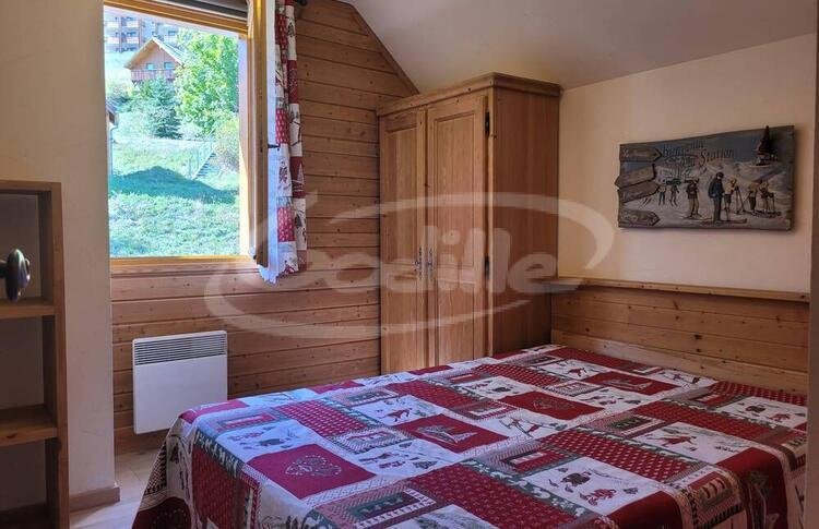 Location / Praloup 1500 Chalet  / PRA ROUSTAN Location / Praloup 1500 Chalet  / PRA ROUSTAN