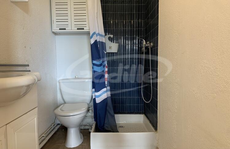 Vente / Praloup 1500 Studio  Vente / Praloup 1500 Studio