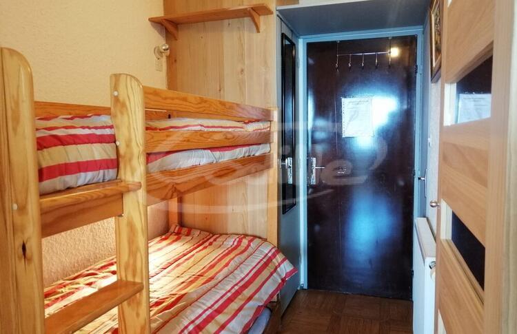 Location / Praloup 1600 Studio  / CHAUMONT 2 Location / Praloup 1600 Studio  / CHAUMONT 2