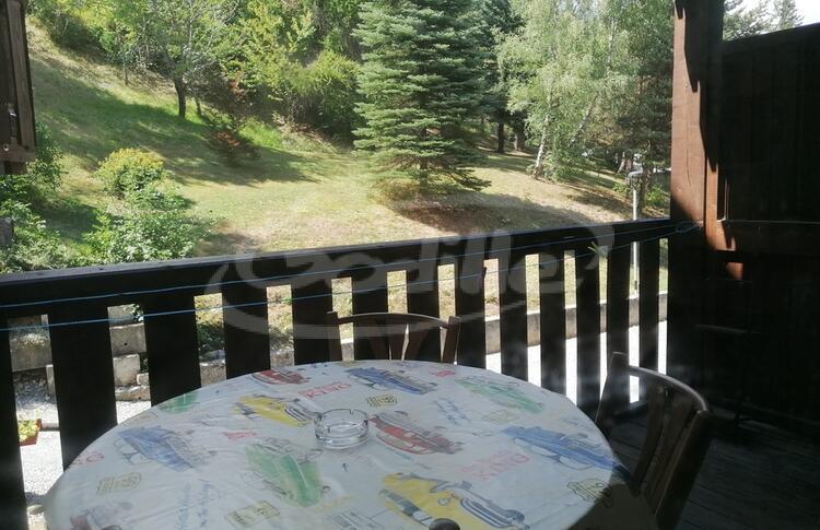 Vente / Praloup 1500 Studio  Vente / Praloup 1500 Studio