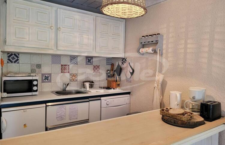 Location / Praloup 1600 Studio  / SEOLANES Location / Praloup 1600 Studio  / SEOLANES