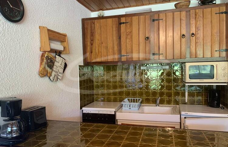 Location / Praloup 1600 Studio  / LE PORTILLO Location / Praloup 1600 Studio  / LE PORTILLO