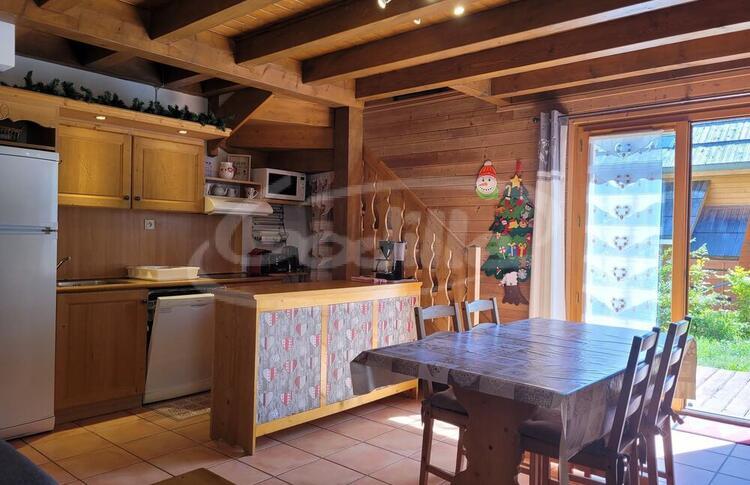 Location / Praloup 1500 Chalet  / PRA ROUSTAN