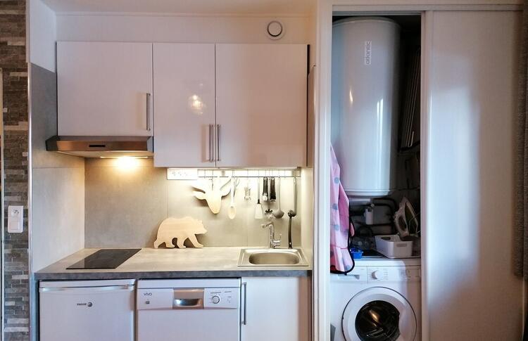 Location / Praloup 1500 Studio  / LE TORRENT Location / Praloup 1500 Studio  / LE TORRENT