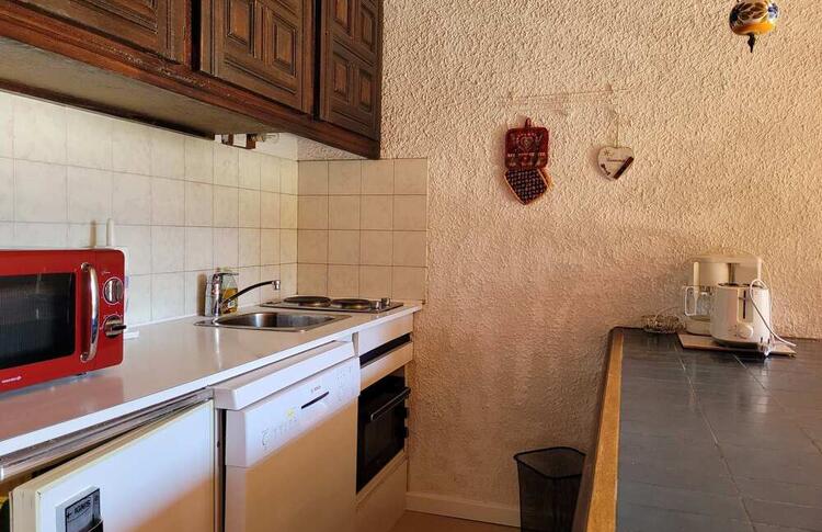 Location / Praloup 1600 Studio  / CHAMBEYRON Location / Praloup 1600 Studio  / CHAMBEYRON