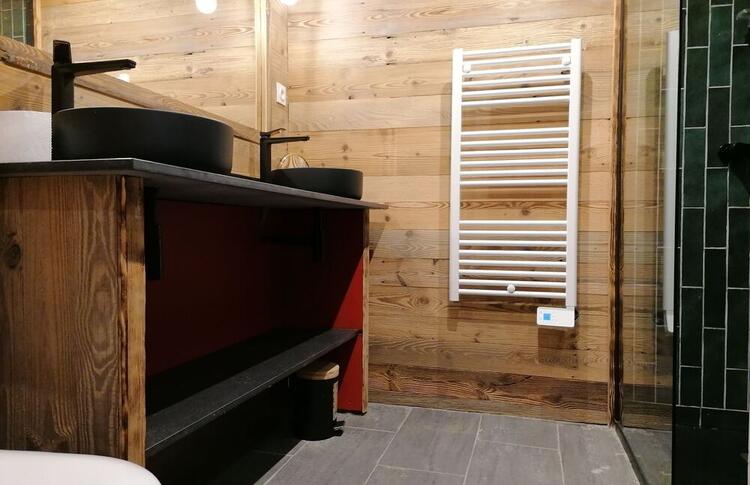 Location / Praloup 1500 Chalet  / CHALET LOU-LAN Location / Praloup 1500 Chalet  / CHALET LOU-LAN